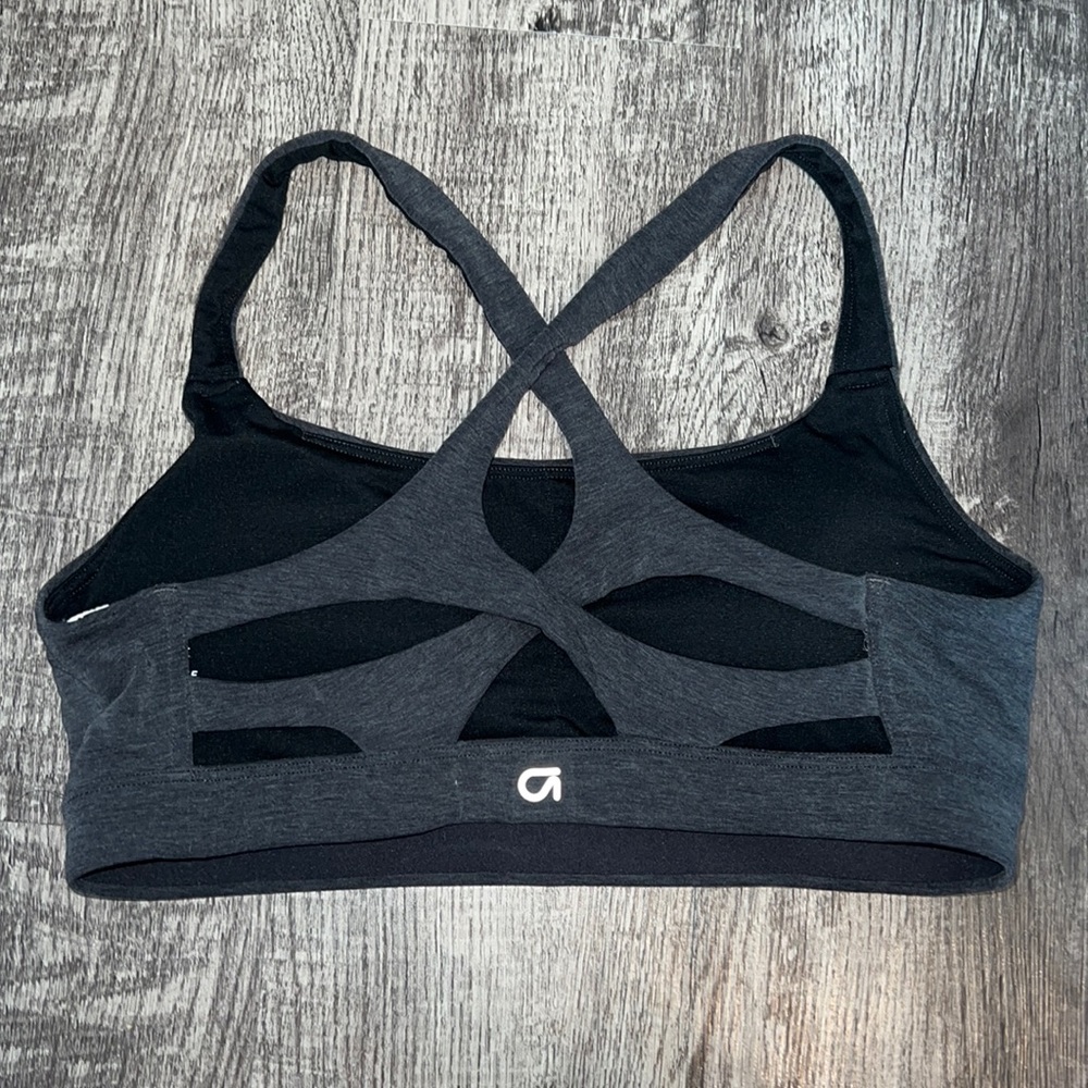 Gap Fit Breathe sports bra